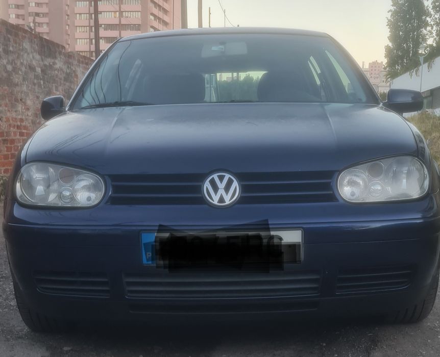 Vendo Volkswagen Golf 4 (TDI, 110cv) do ano 2001, em excelente estado!