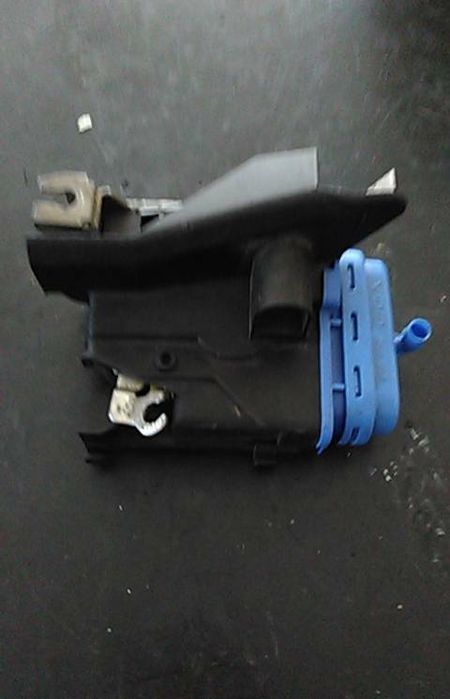 Fechadura / fecho porta trás esquerdo AUDI A3 (8L1)