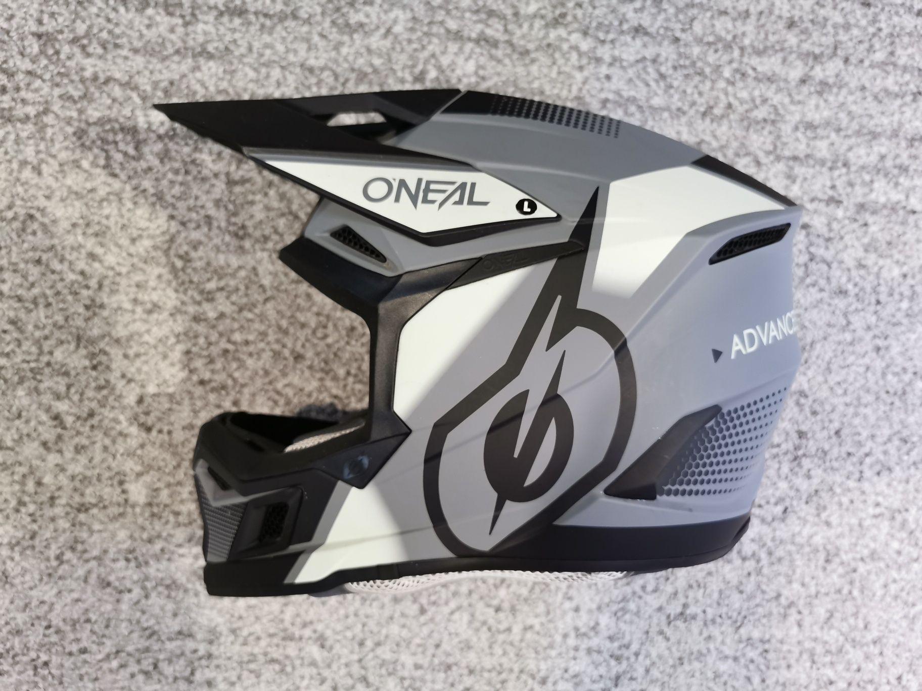 Kask cross enduro ONEAL 3SRS V. 24 roz. L !!!