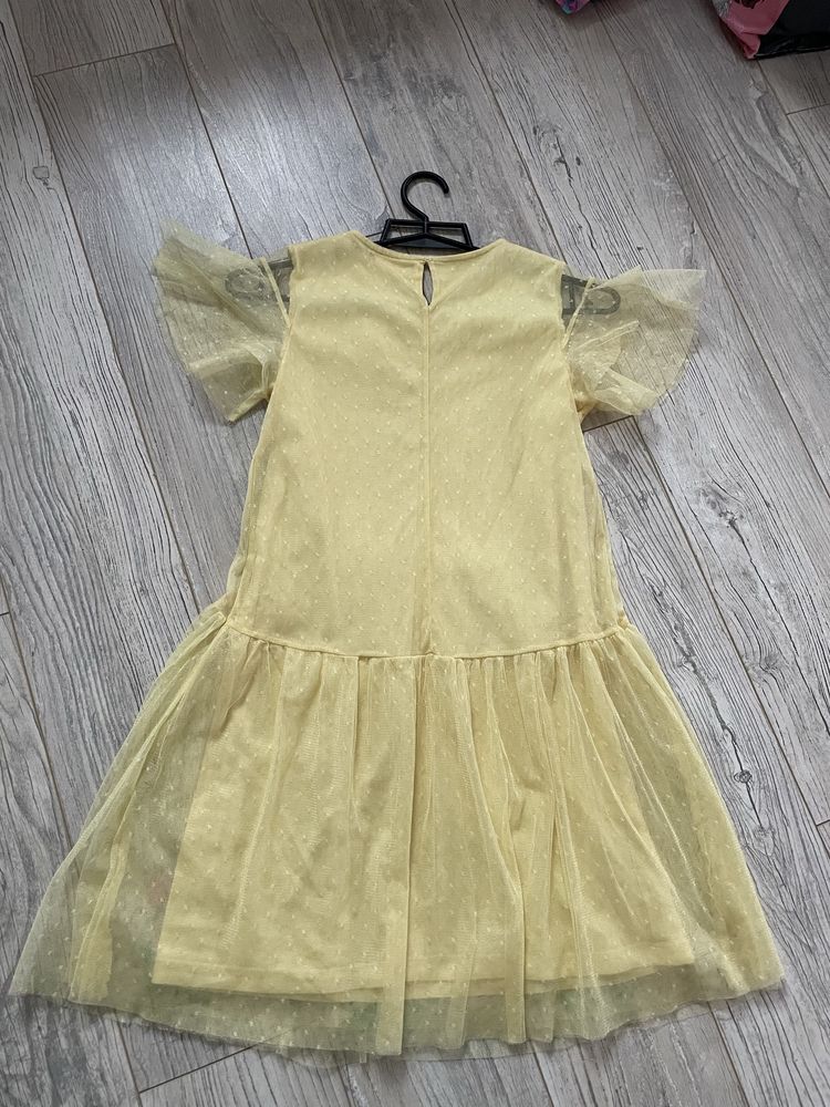 Żółta wiosenna tiulowa sukienka ZARA, r.134/140