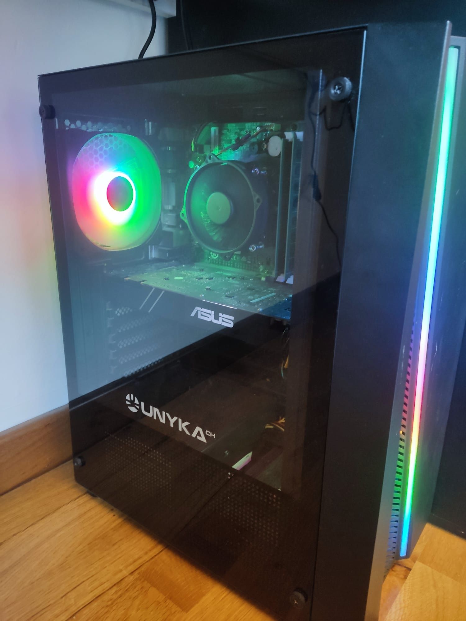 PC Gamer i7-4790 GTX 1070 (8GB) 16 RAM 480 SSD