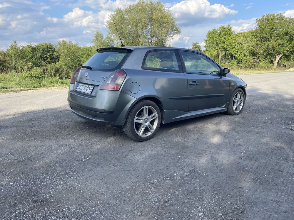 Fiat Stilo 1.9 jtd 16v 140 koni