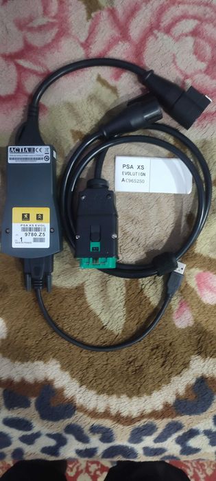 Продам сканер Lexia 3