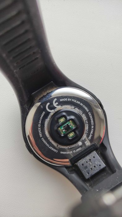 Спортивний годинник Polar M200