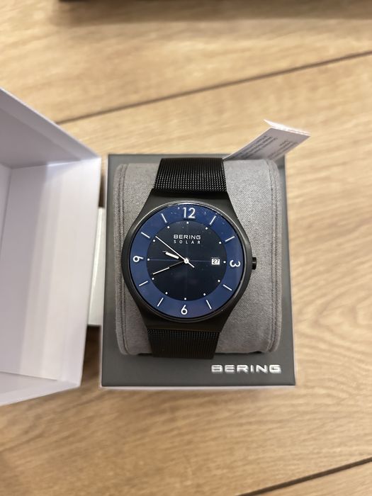 Zegarek BЕRING slim solar watch