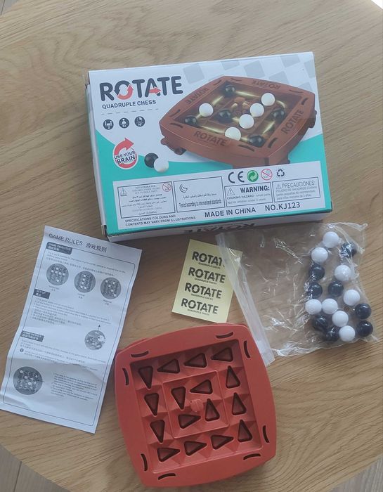 Gra  ROTATE – Quadruple Chess