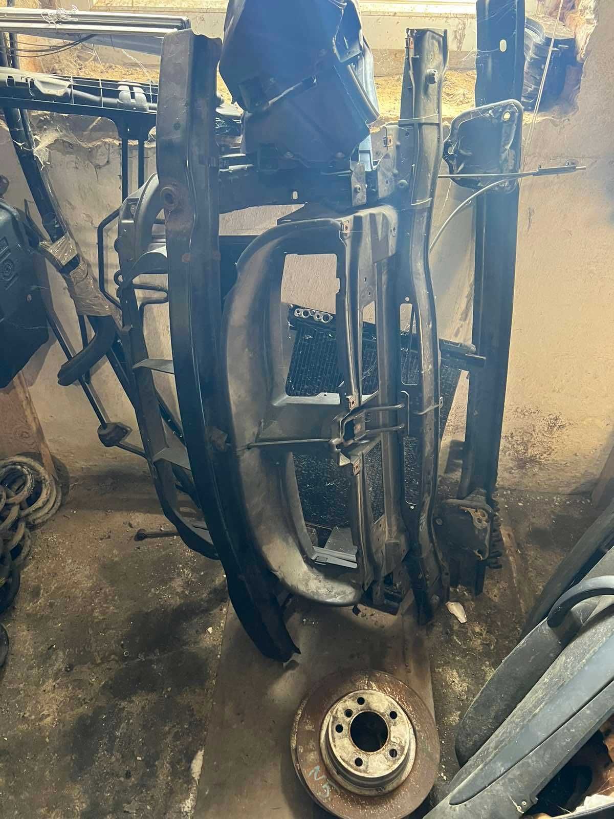 Розборка  BMW E 90 2005р. 2,0 бензин