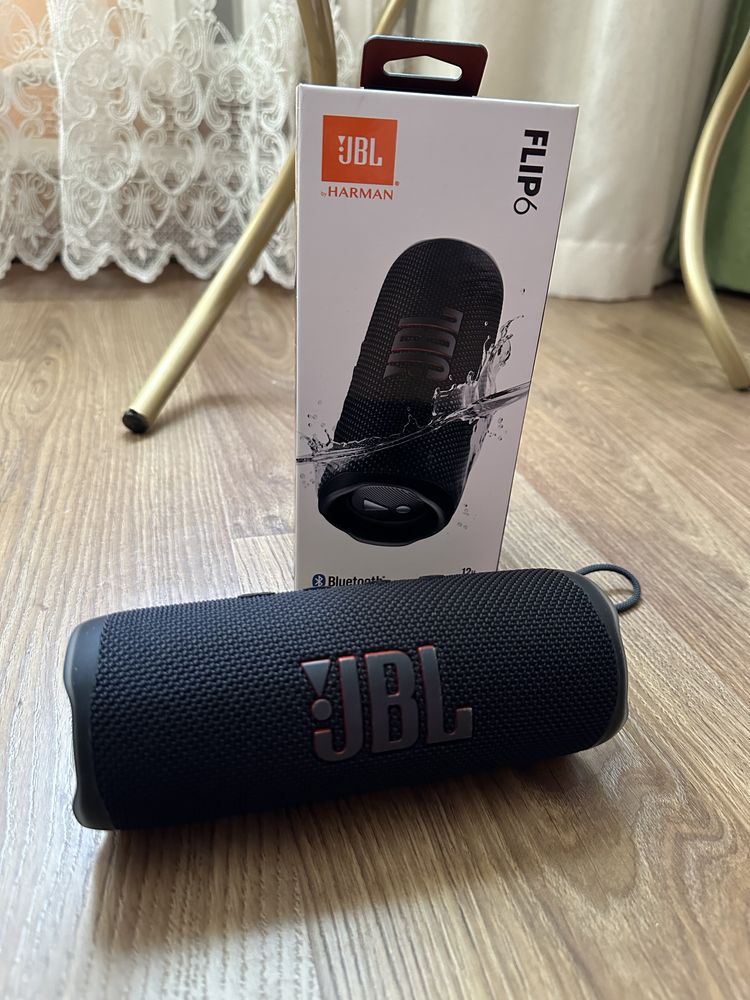 Портативна колонка jbl flip 6