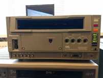 Профессиональный Hi-Fi  видеомагнитофон/тиражер VHS Panasonic AG-6850