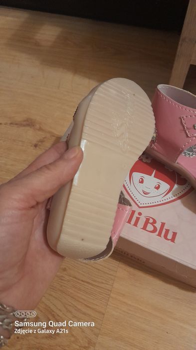 Nowe buciki z pakistanu