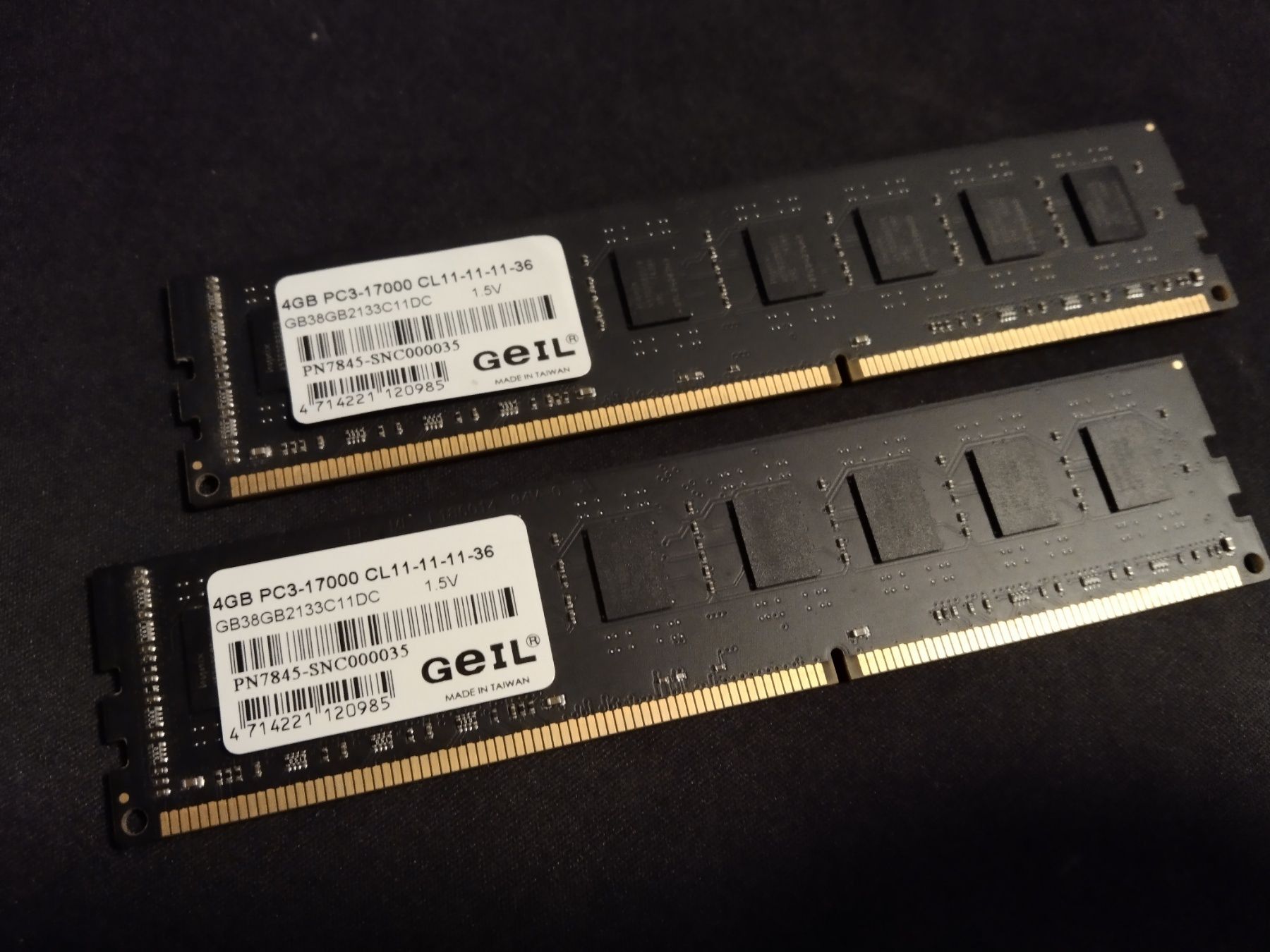 Оперативна пам'ять DDR3 8GB (2 х 4Gb) 2133mHz GEIL BLACK DRAGON