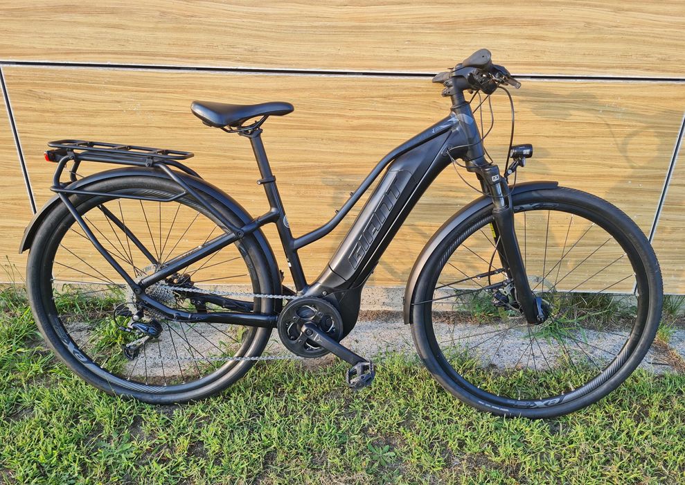 Rower elektryczny Giant Explore E+3 STA rama S-162-172 cm koła 28 cali
