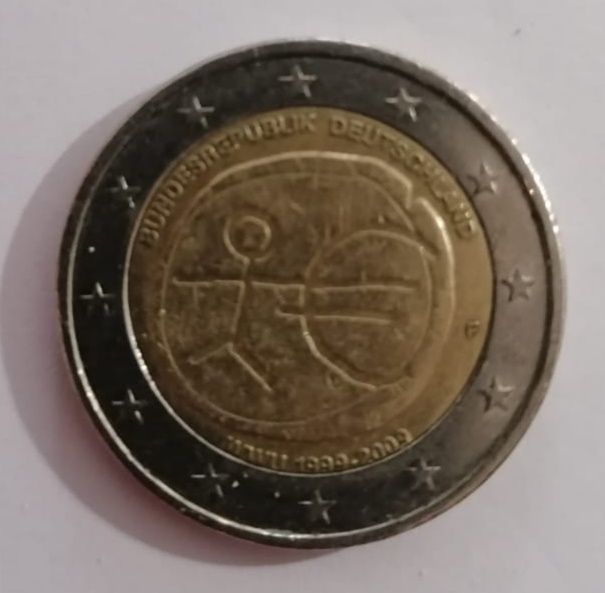 Moeda Alemanha 1999,2009 letra F c/ defeito.