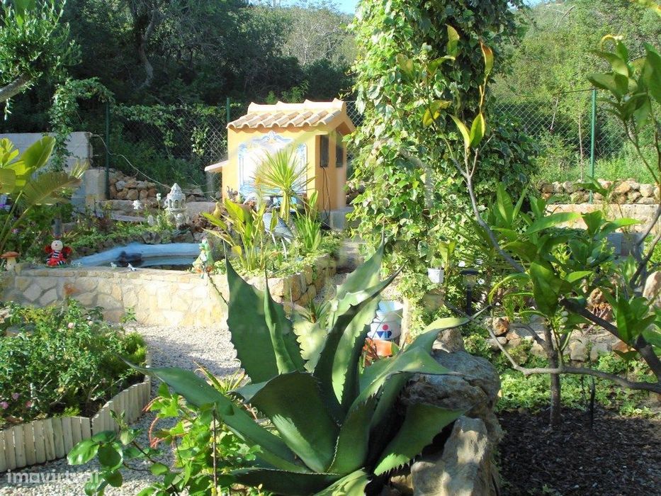 Moradia Isolada T5 com Vista Mar e Jardim em Alcaria Cova, Estoi