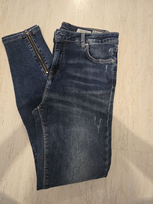 Jeansy Review 29 stan idealny