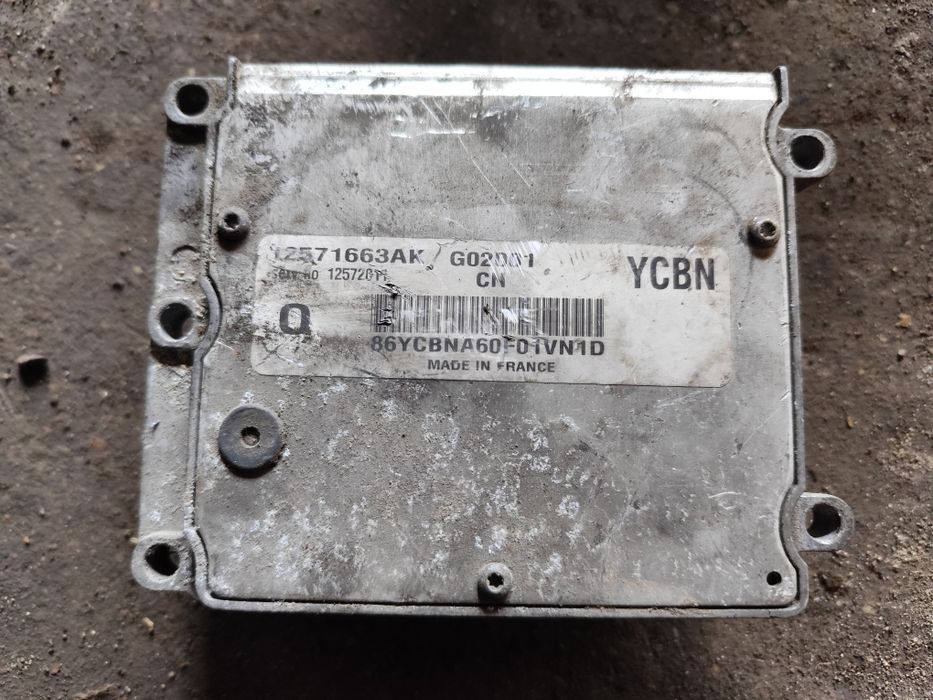Opel Vectra C 2.2 benzyna sterownik komputer silnika Z22SE 12571.663AK