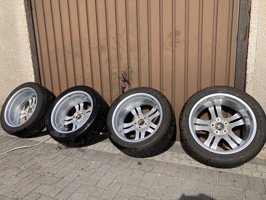 Felgi i opony zimowe Audi A4 B9