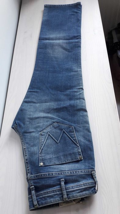 Spodnie damskie Wrangler Sara - NOWE