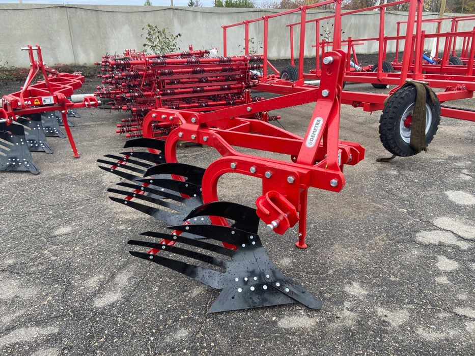 Плуг Унлу полосовий Unlu Деметра Туреччина 3 4 5 корпуса ексцентричний