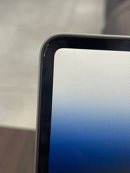 Продам Новий Macbook Air 15 512 gb не активований