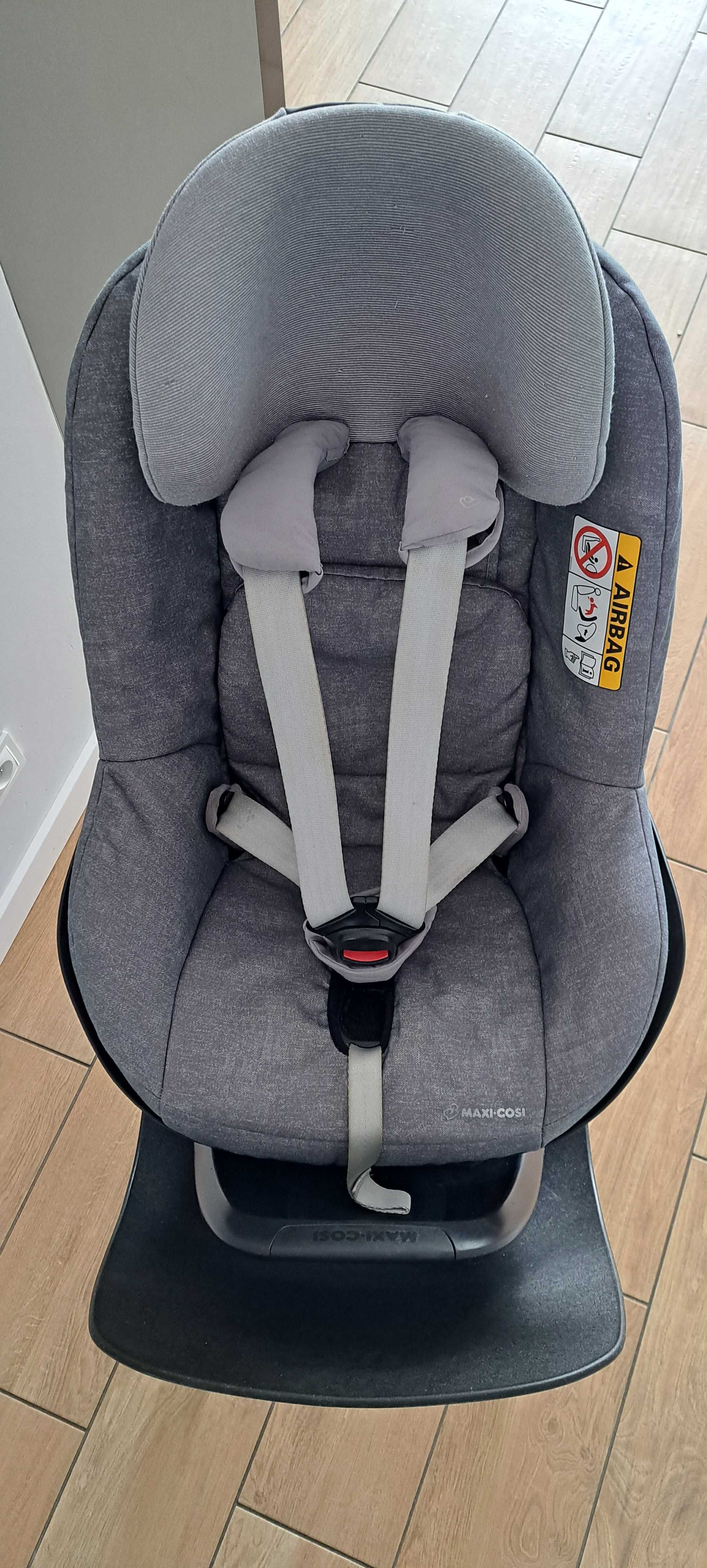 Maxi Cosi, fotelik 9-18 kg RWF, baza isofix