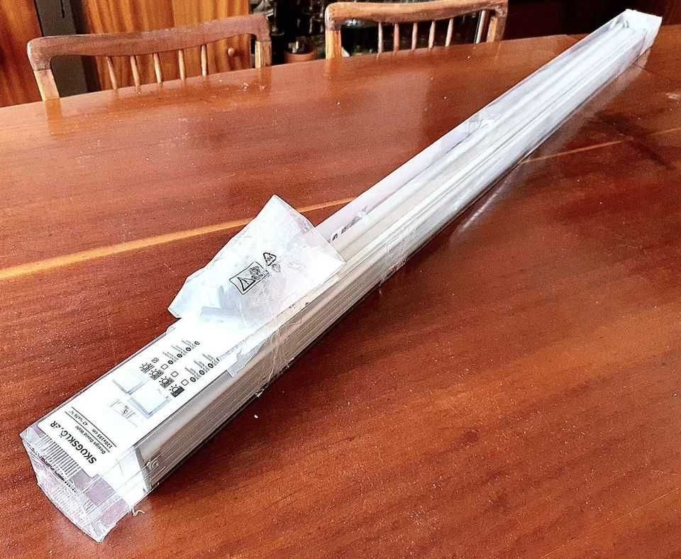 Vendo estore da Ikea modelo SKOGSKLÖVER, branco.