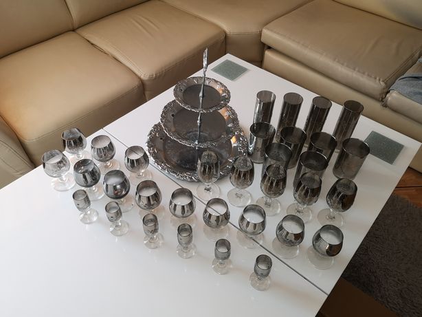 Zastawa stołowa srebrne szkliwo komplet kieliszki szklanki patera PRL