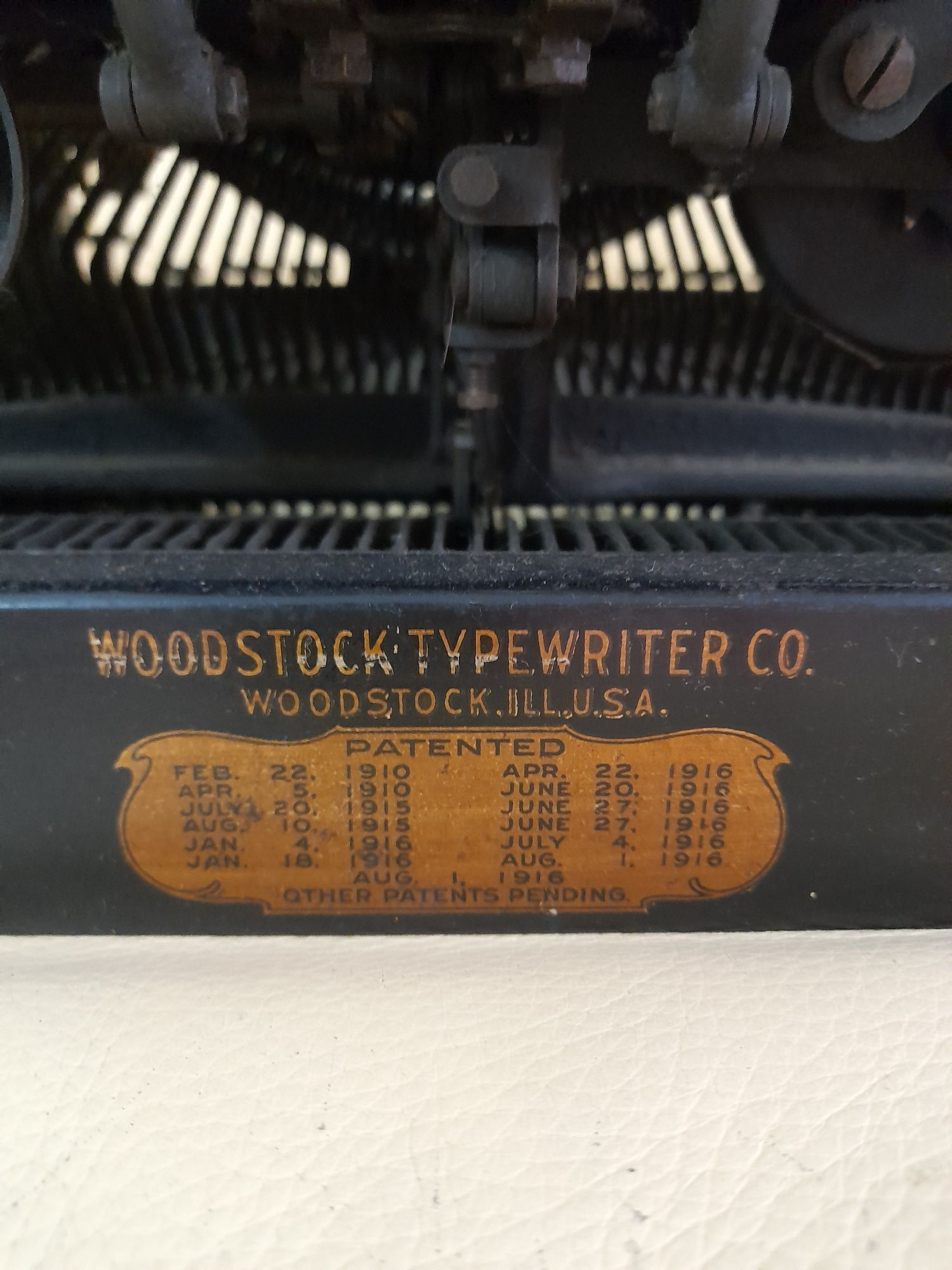 Máquina de escrever woodstock USA