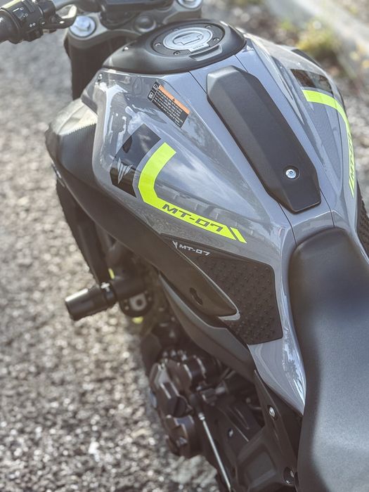 Yamaha MT-07 *material de origem*
