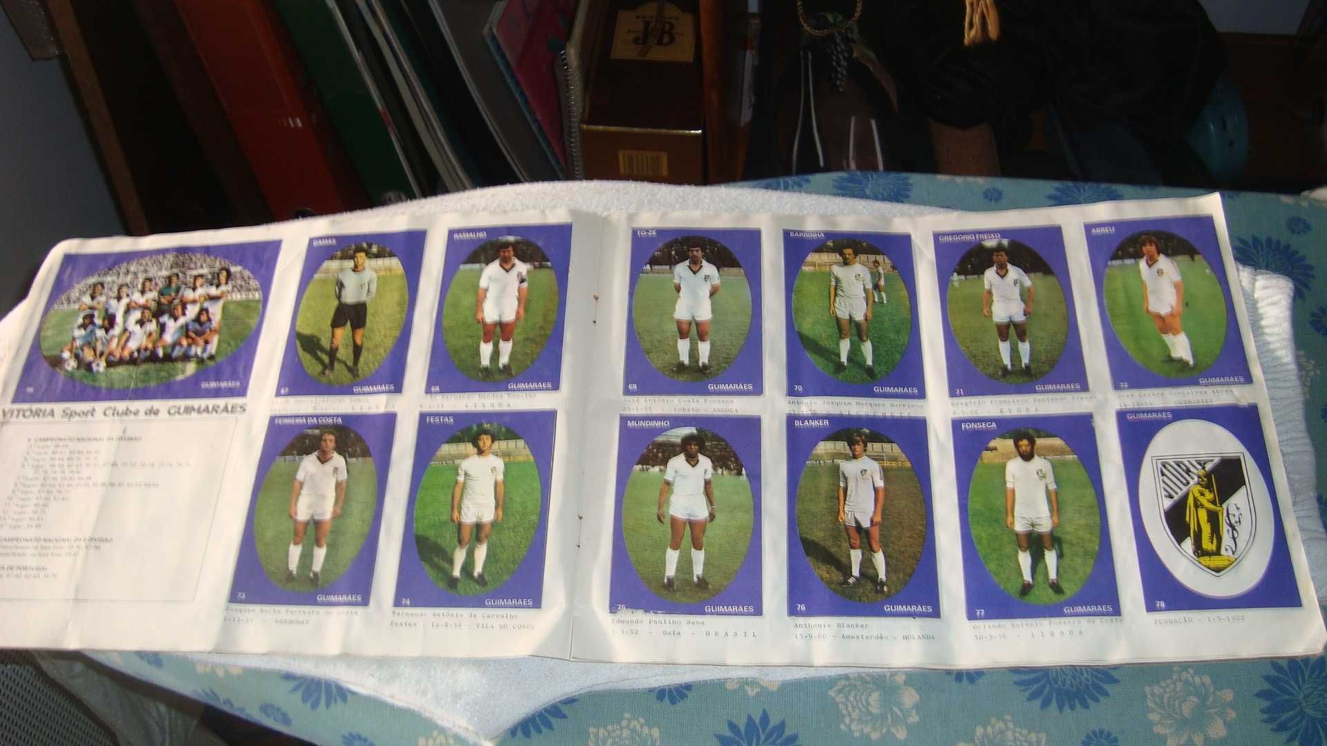 coleçao de cromos de futebol antiga