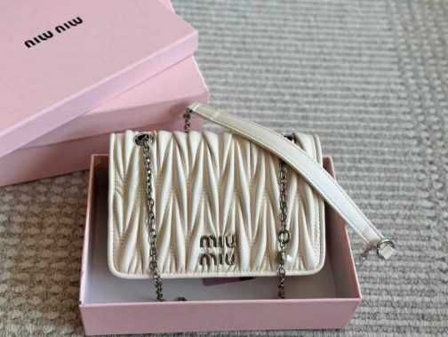 Torebka Miu Miu damska torba 185