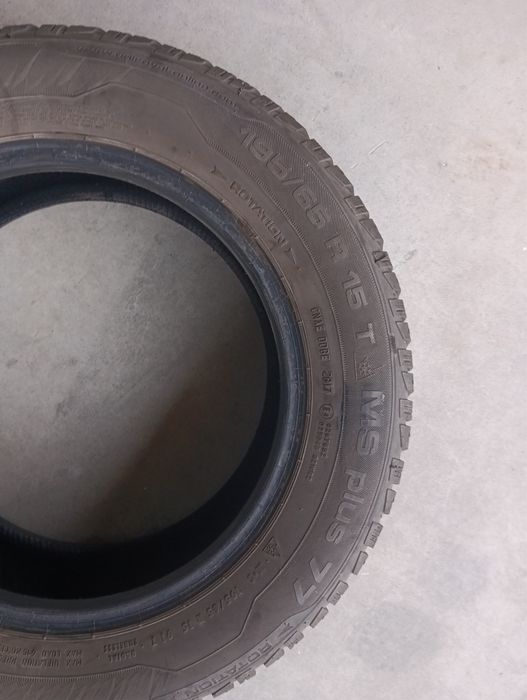 Uniroyal 195/65 r15 zimowe 2sz