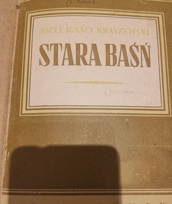 Stare książki z 1948 roku "stara baśń" "Placówka" i "wybór pism"
