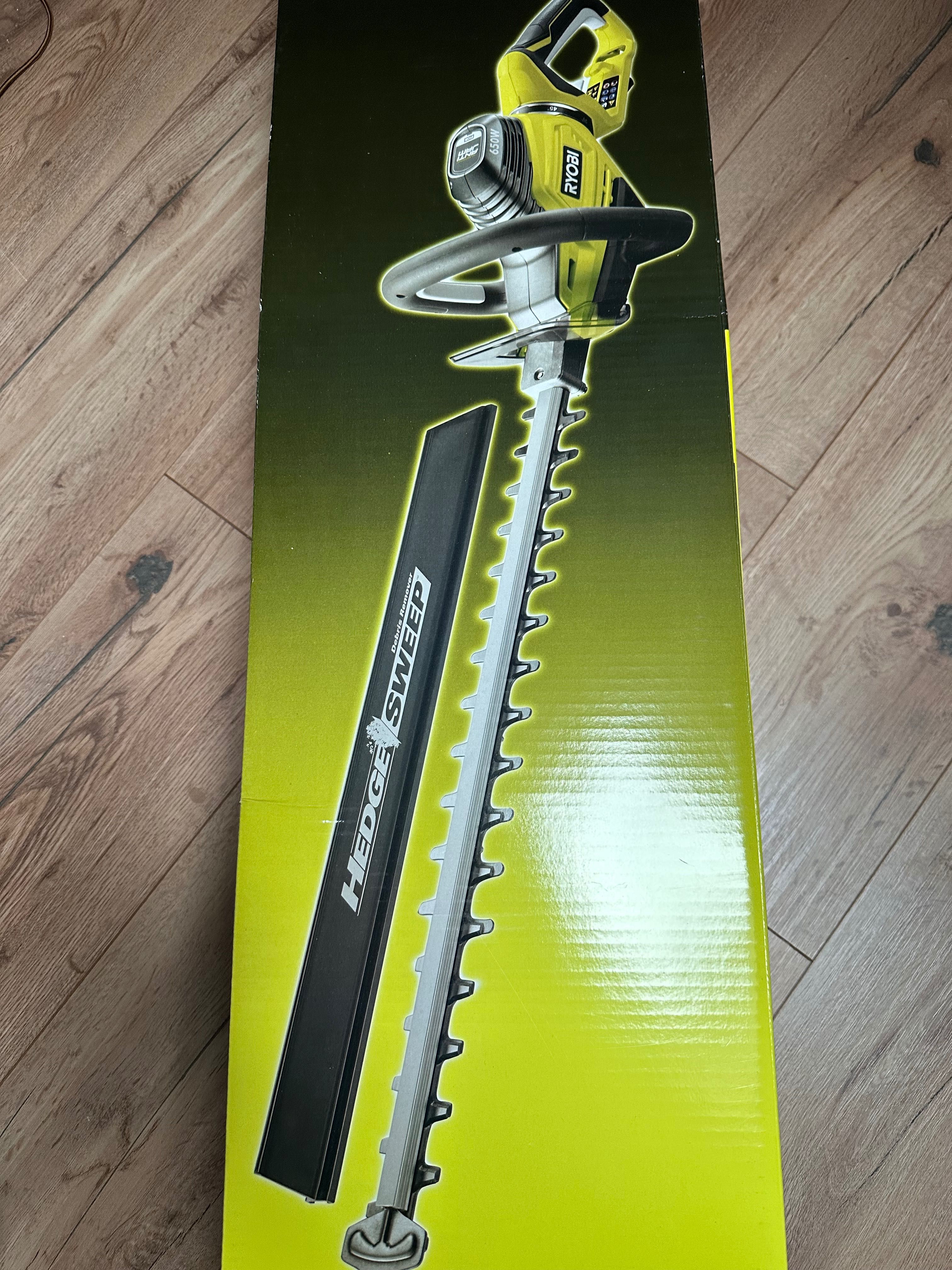 RYOBI Nożyce do żywopłotu 650W 60CM