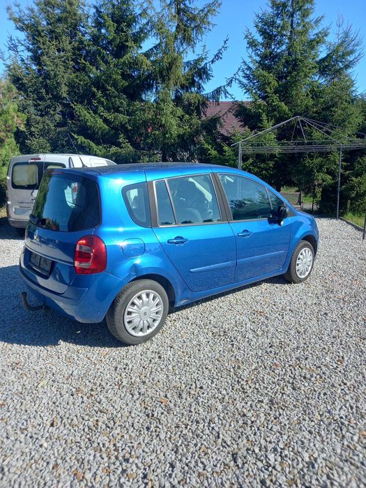 Renault Modus 1.2 rok 2009 z klimą