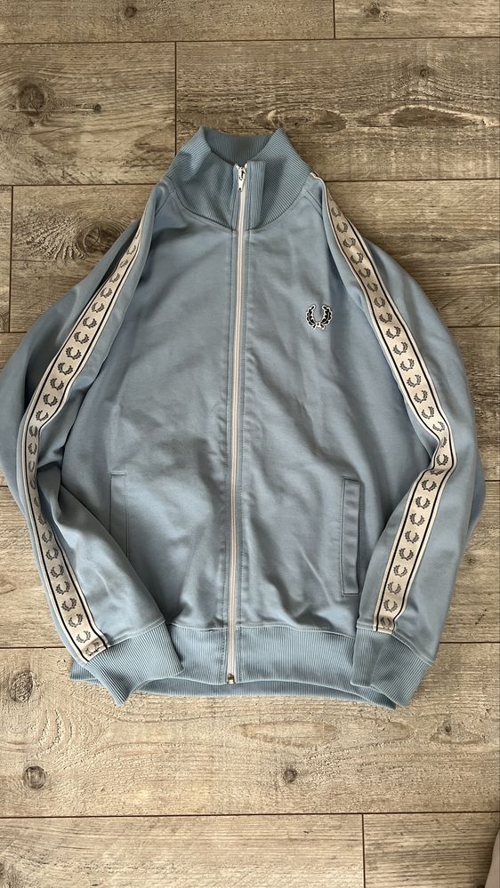 Олімпійка Fred Perry