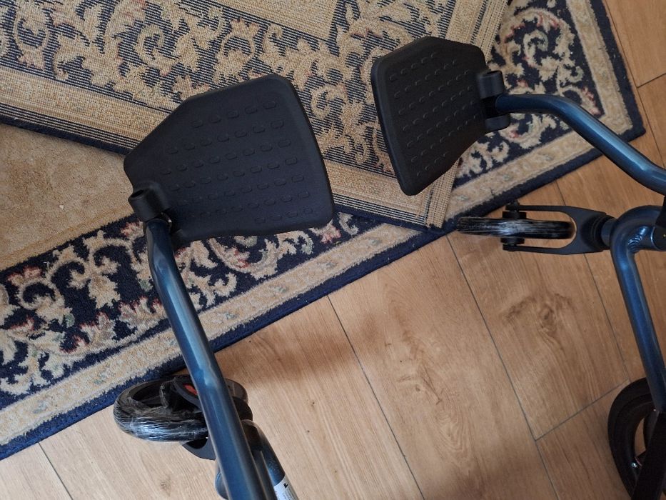 Wozek inwalidzki nowy + podkłady Gratisssss