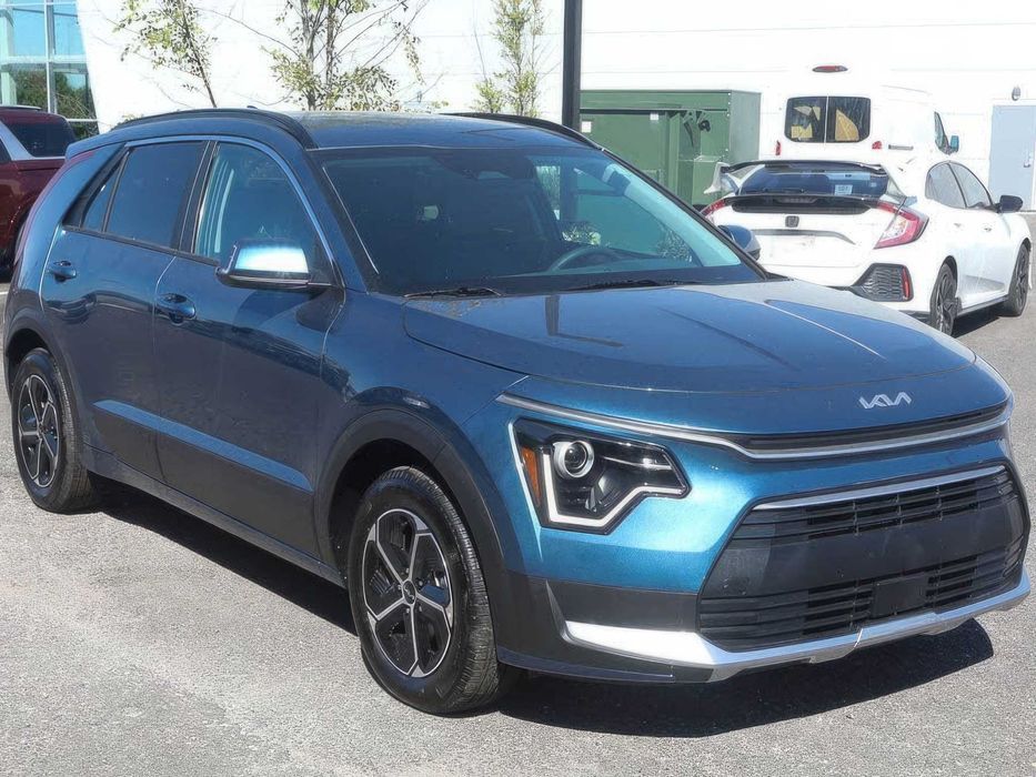 Kia Niro      2025
