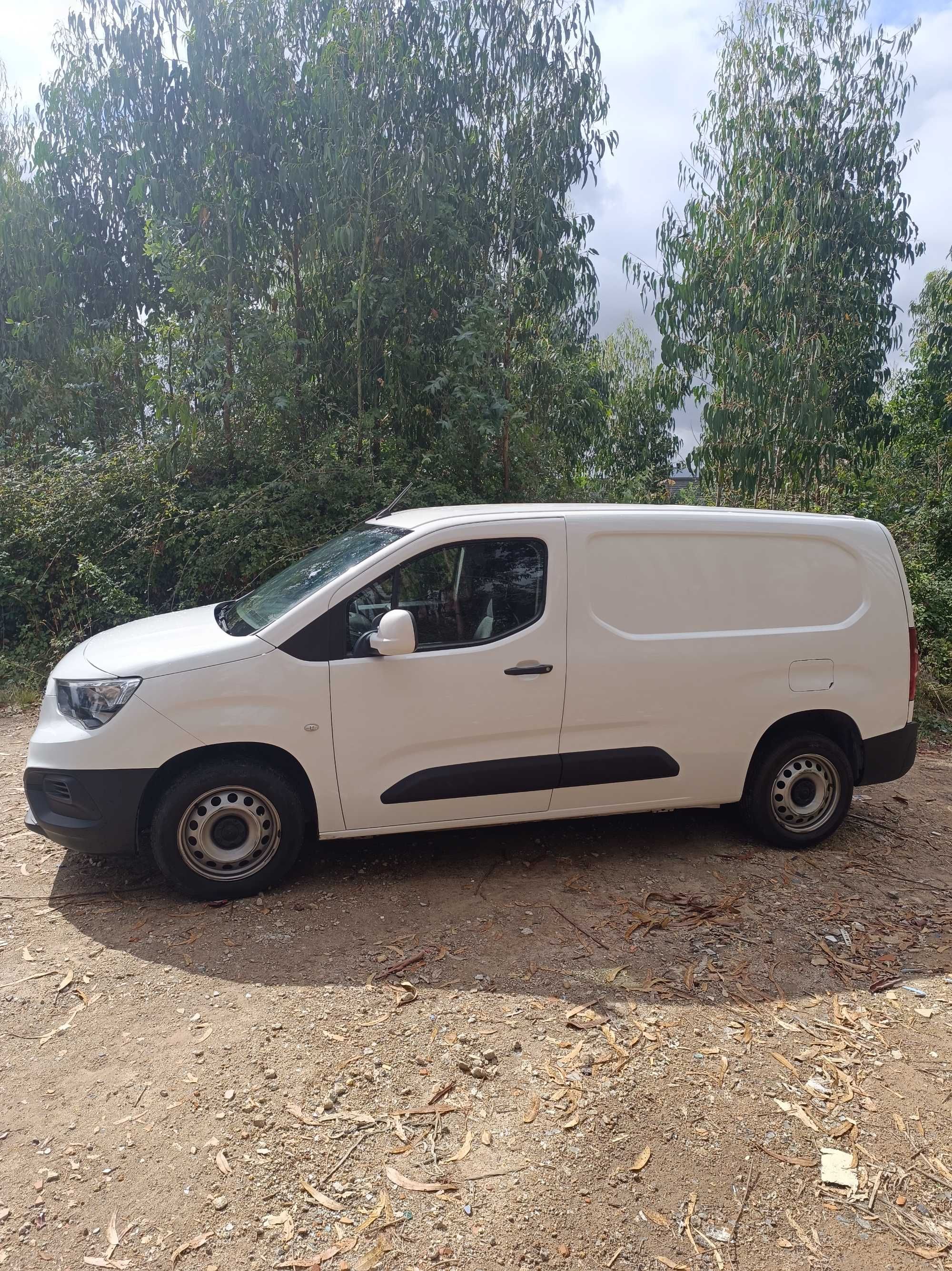 Opel Combo Longa/XL (L2H1) 3 lugares 2020 Nacional