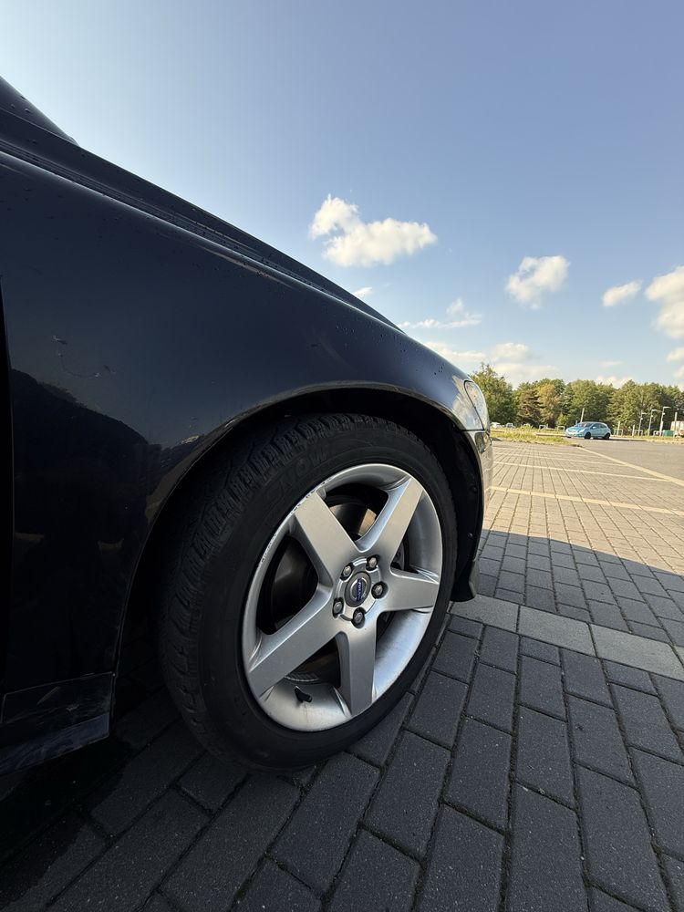Volvo V50 R-Design