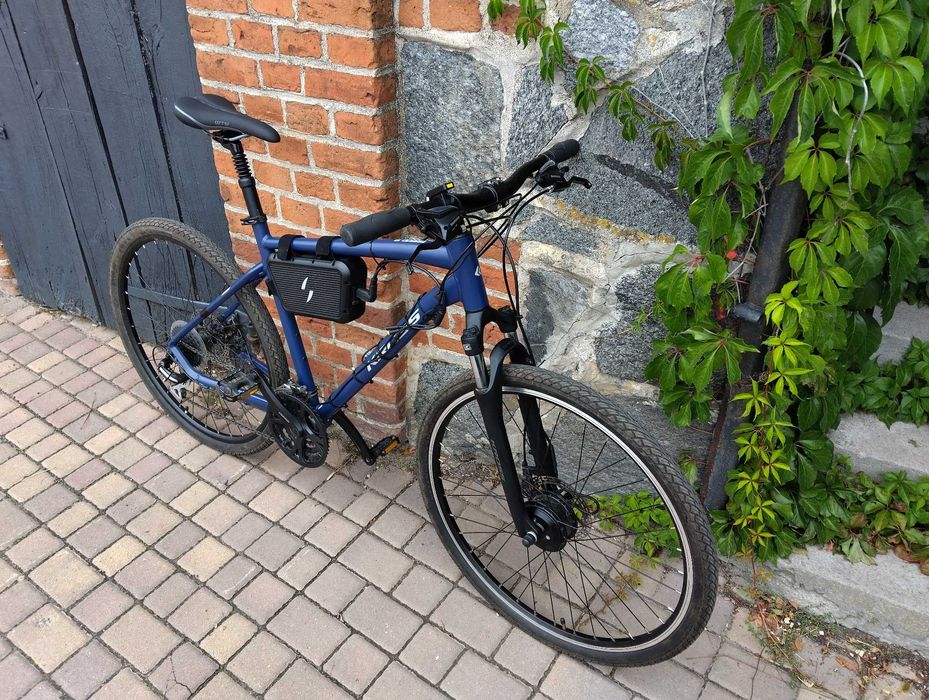 Kross Evado 3.0 z silnikiem i baterią Swytch GO++