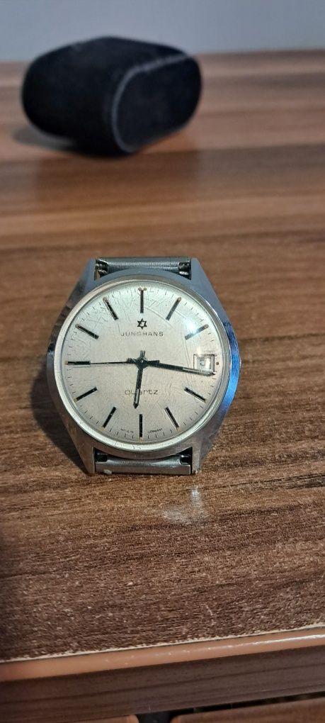 Zegarek Junghans