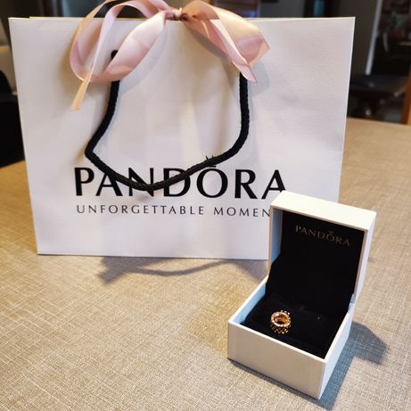 Charms Pandora O w koronie różowe złoto