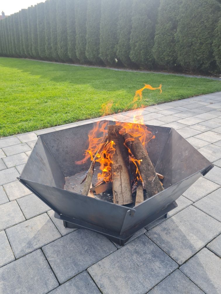Palenisko ogrodowe składane turystyczne grill blacha 3mm  ruszt.