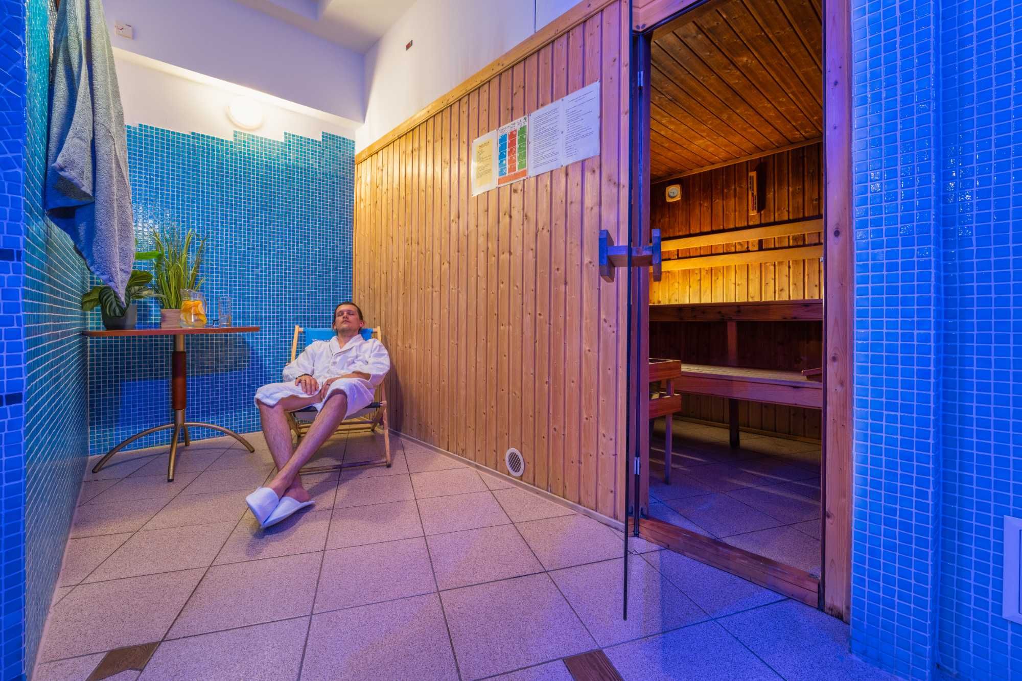 Noclegi w Karpaczu (Hotel*** - śniadanie basen jacuzzi sauna w cenie!)