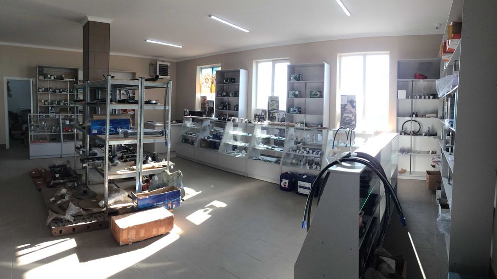 Продаж СТО та двоповерхового приміщення під магазин,офіс,виробництво.