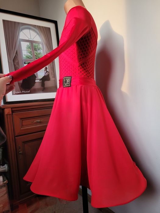 Sukienka do tańca towarzyskiego