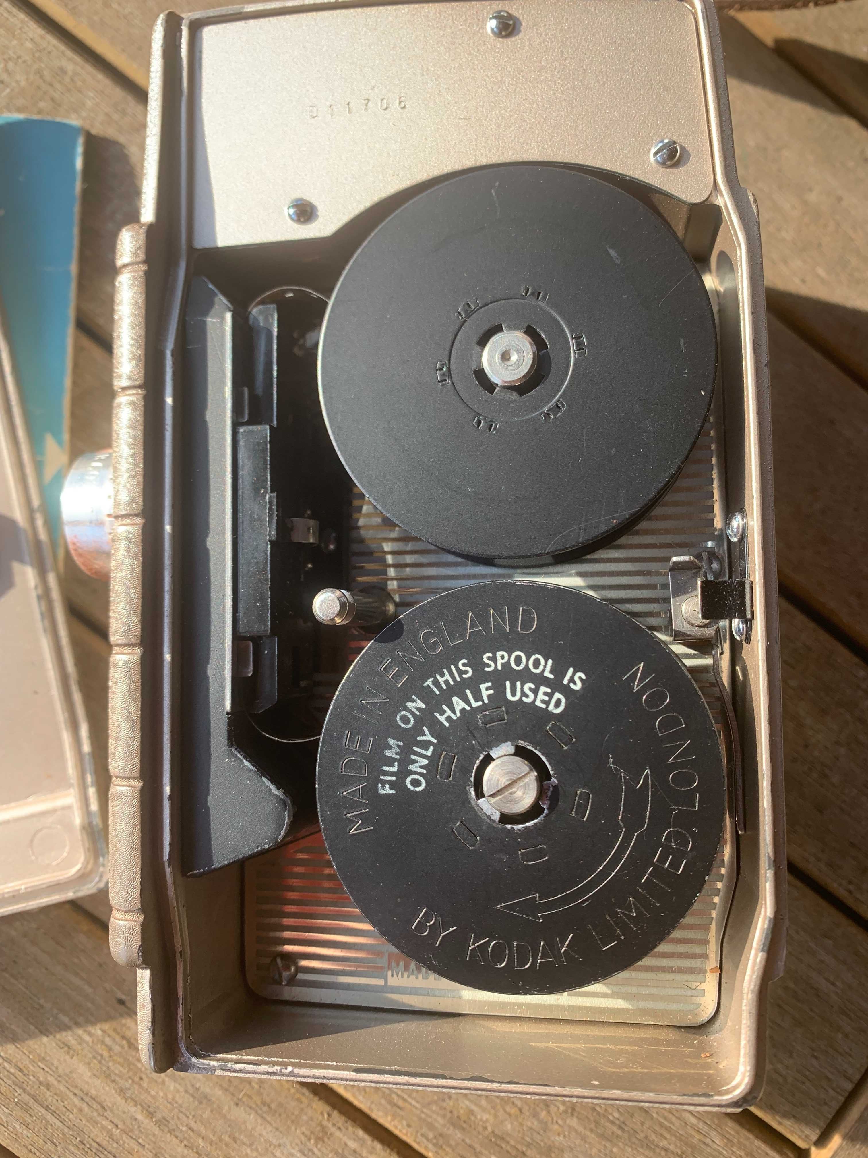 Редкая 8мм кинокамера Bell&Howell 624B