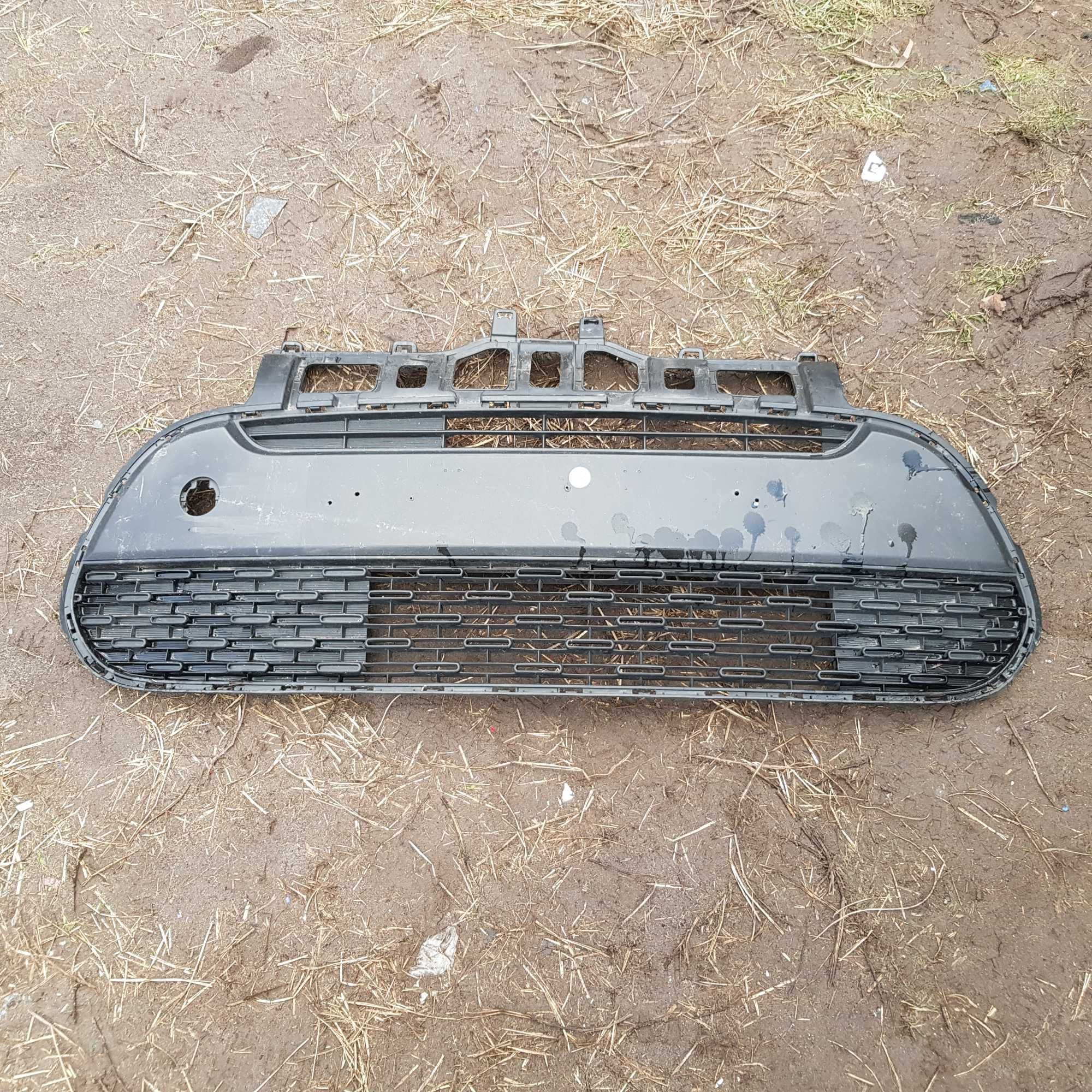atrapa zderzaka przód Kia Picanto 3