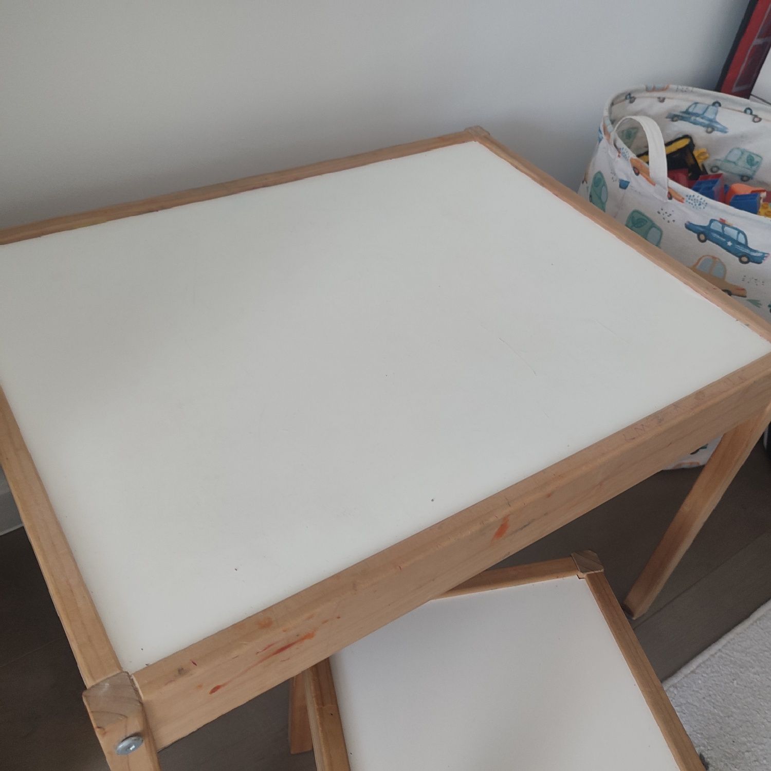 Stolik i krzesełko Ikea LAAT dla dzieci
